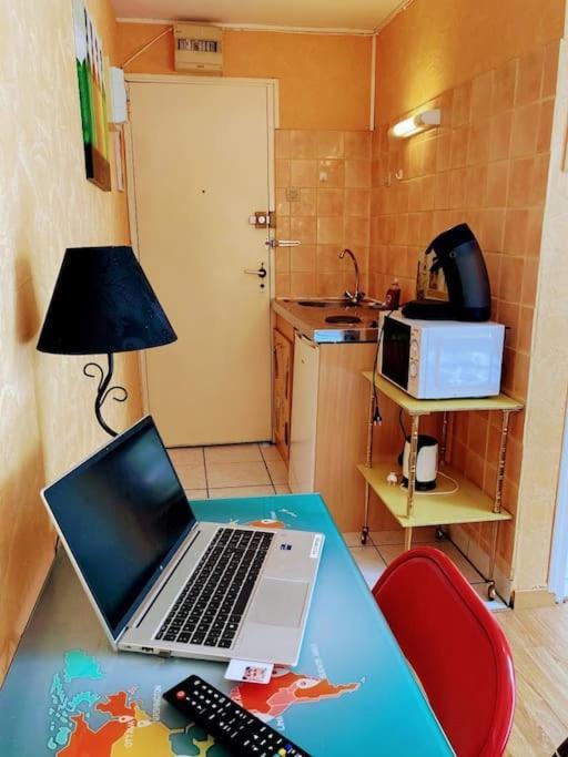 Studio 6 Avec Wifi Limoges Exterior foto